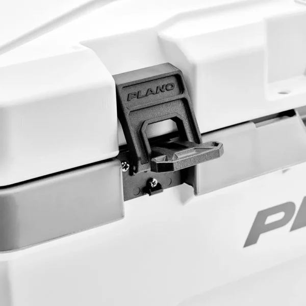 Koelbox huren - Plano Frost Cooler 32 Quart (30 L)